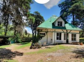 Serendipia Chalet 1 Naturaleza y Pileta, hotel em La Cumbre