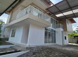 Hermosa casa para max 9 pe