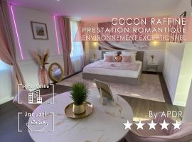 Cocon Diamant Romantique-Jacuzzi & Sauna Privatifs-Hyper-Centre, ξενοδοχείο σε Κομπιέν