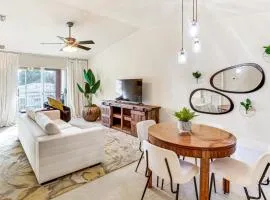 Golf Getaway Cape Coral Condo 1 Mi to River!