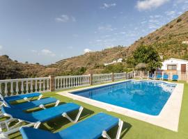 Villa Virginia Peace and quiet, Hotel in Sayalonga