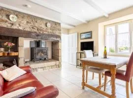 Gite Cheminée, Kerantum, Au Calme