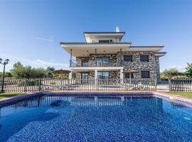 Casa Rural la Montana 1, hotel u gradu 'Chella'