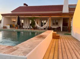 Casa do Medronheiro, hotel in Melides