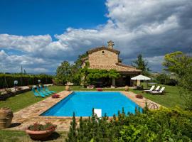 Italian Experience-Villa Incanto, hotel in Potenza Picena