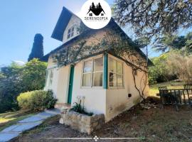 Serendipia Chalet 2 Naturaleza y Pileta, Hotel in La Cumbre