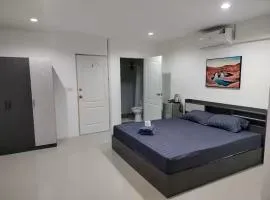 Mai Precious clinic upper suites