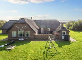 4 star holiday home in Ulfborg, ξενοδοχείο σε Øby