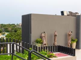 NOVA by BlueWaters Property Management LTD, ξενοδοχείο κοντά στο Διεθνές Αεροδρόμιο Kotoka  - ACC, Άκκρα