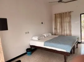 Mistyloft by East West