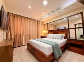 Machala Suites con Piscina