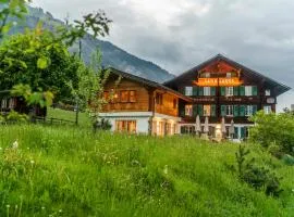 Lenk Lodge - Boutique & Design Hotel und Apartements