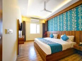 Hotel Red Plaza -Near Delhi Airport & Free Airport Drop