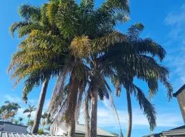 Fully Self Contained Guesthouse Retreat