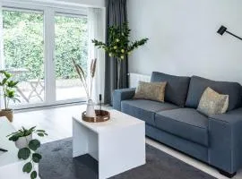 Family-friendly Apartment With Garden & Parking