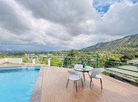 Sunrise Hill Resort, hotel v destinaci Khandāla