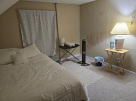 Spacious and Cozy 4-Bedroom Home in the heart of MSP, hotel in Saint Paul