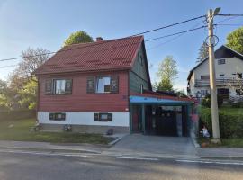 Kuća Šarenka, hotel in Kupjak