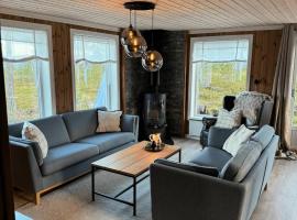 Beautiful charming cottage near Trysil, hotel in Østby