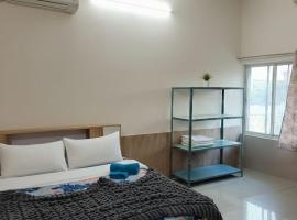 Hotel Sukhdev, hotel di Nawalgarh