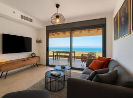 דירת נופש נוף לכנרת, hotel in Migdal