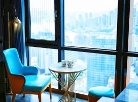 VKing High-Altitude River View Hotel, hotel in Nan'an