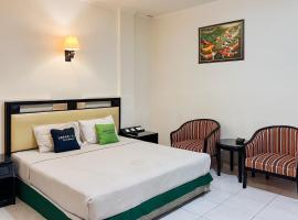 Urbanview Hotel Yasmin Makassar by RedDoorz, hotel in Makassar