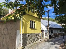 Romantic House in Botanic Garden, hotel v destinaci Banská Štiavnica