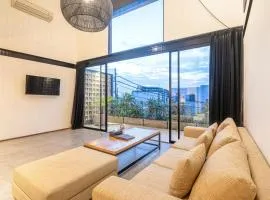 Expansive Loft 200m from Canggu Beach