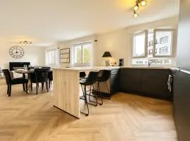 Lorient - Lafayette - Fibre - Lumineux - Spacieux