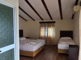 Kaya by Keshtjella, inn in Durrës