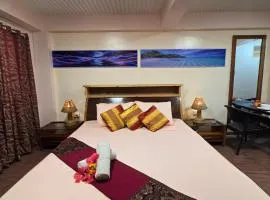 Nigi Nigi Nu Noos Apartments