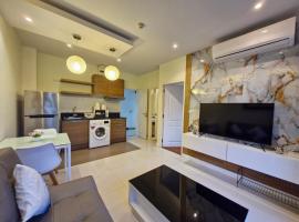 The Lago Naiharn by Sala Estate, hotel i Nai Harn Beach