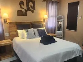 Anique's Guest house