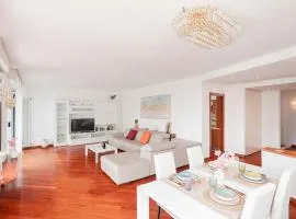 Villa Luna by Comorooms