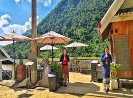 Dokchampa River View Villa