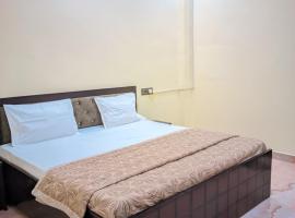 Hotel Pleasure Inn, hotell sihtkohas Prayagraj