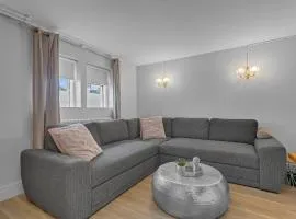 Castle Inn Apartments - Downtown Keflavík