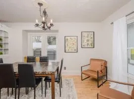 Downtown Home off College Avenue - Lawrence University