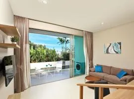 Spacious studio with access to the pool in Karon Hill condo