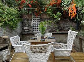 Comfy child/dog friendly garden flat heart Camden โรงแรมในลอนดอน