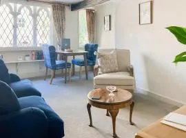 The Knights Apartment, Eastbridge Hospital