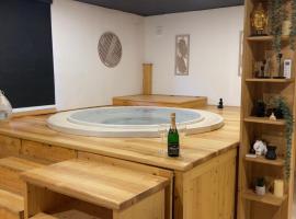 Hotel & wellness Hejtmanka: Mladá Boleslav şehrinde bir otel