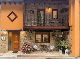 Casa Lindelagua, hotel in Pámanes