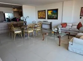 Confort y cercanía, tu estadía ideal en Asunción