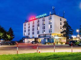 Hotel Gromada Łomża، فندق في وومجا