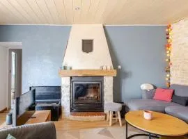 Longère de charme avec piscine, proche océan