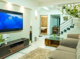 The Moon Graceful Villa