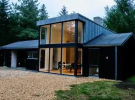 Welcome To A Nice, Large Holiday Home With Spa