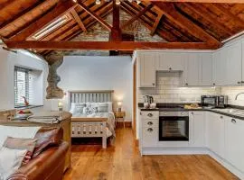 1 Bed in St. Giles-on-the-Heath 96333